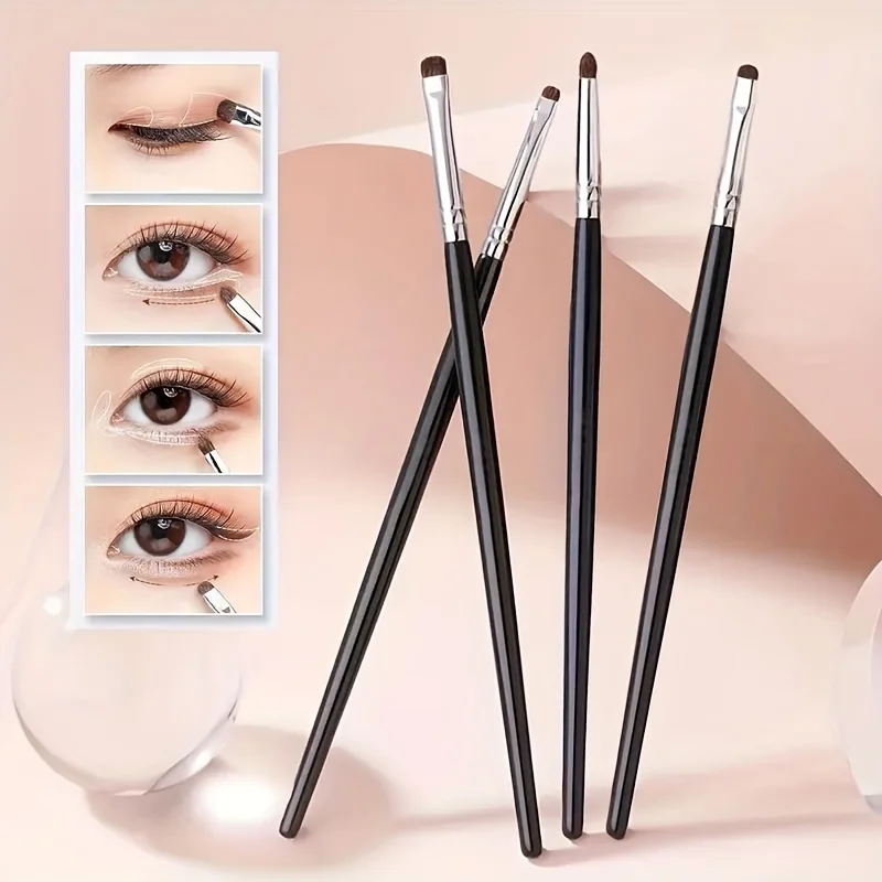 A set including 4 eyeshadow br - đánh giá và giá Detailing Brush Set
